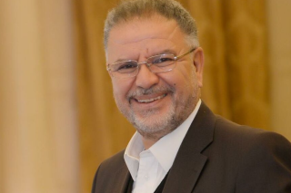 ΑΛΙ ΦΑΓΙΕΝΤ βουλευτής, πρόεδρος της Επιτροπής Οικονομικών Υποθέσεων της Βουλής του Λιβάνου, υψηλόβαθμο στέλεχος της Χεζμπολάχ